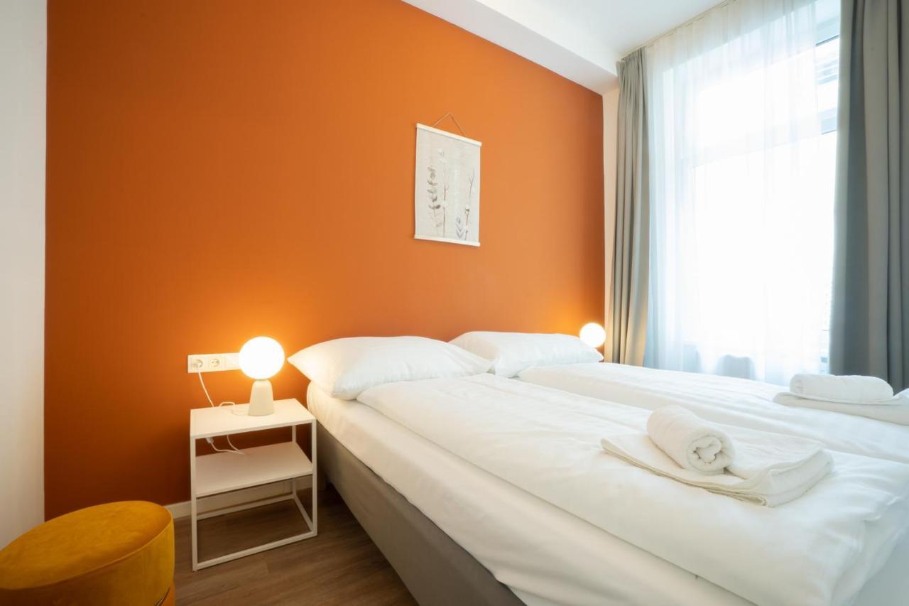 Spacious With Huge Shared Terrace And Grill Located Between Centre And Donau River * Vienne